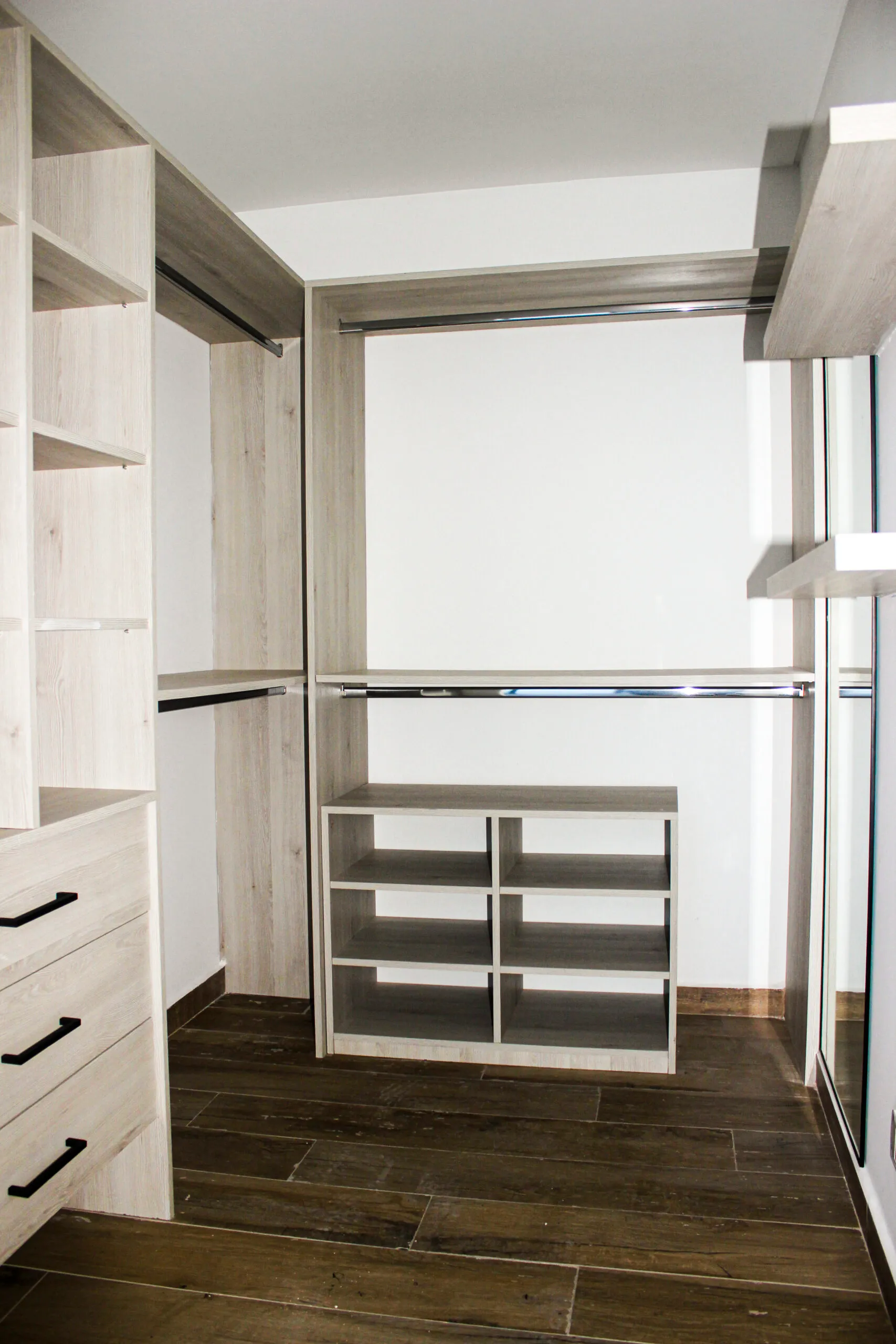 Icon Boulevard Caseros