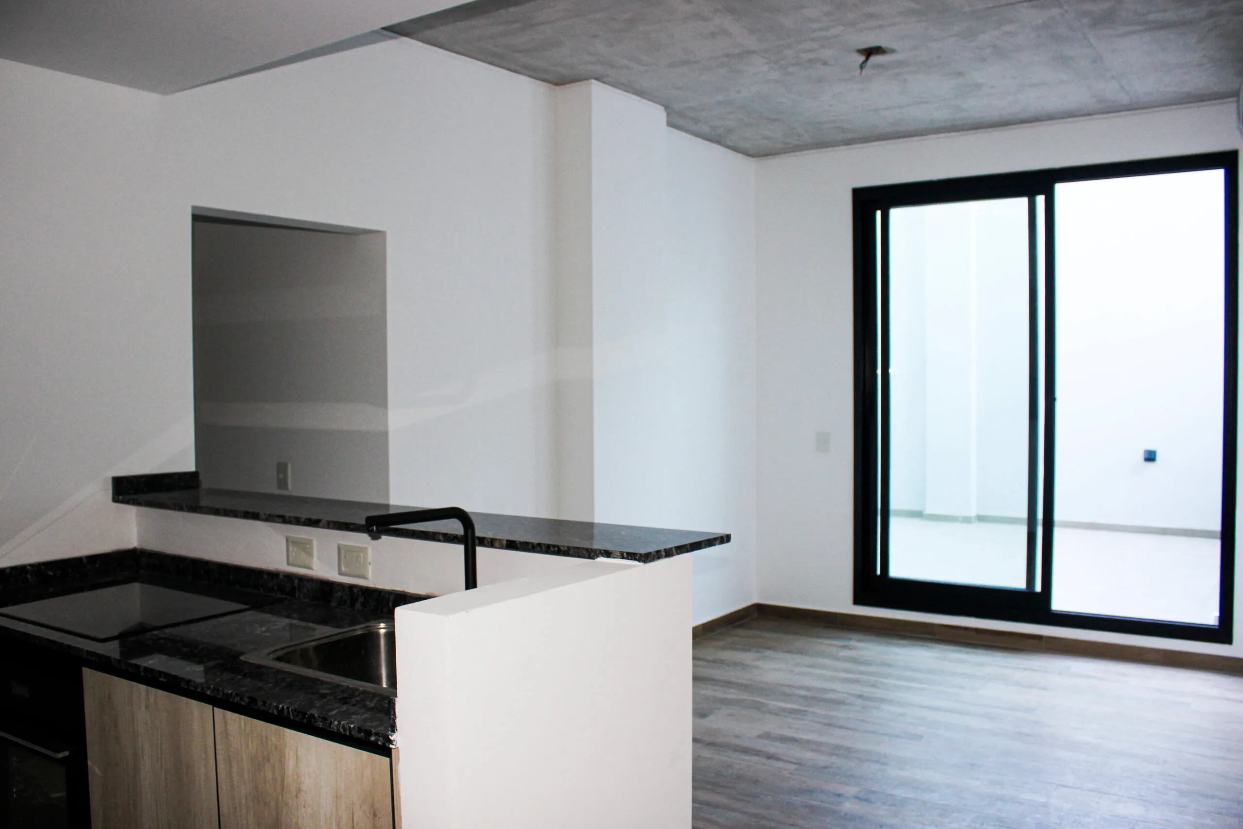 Icon Boulevard Caseros