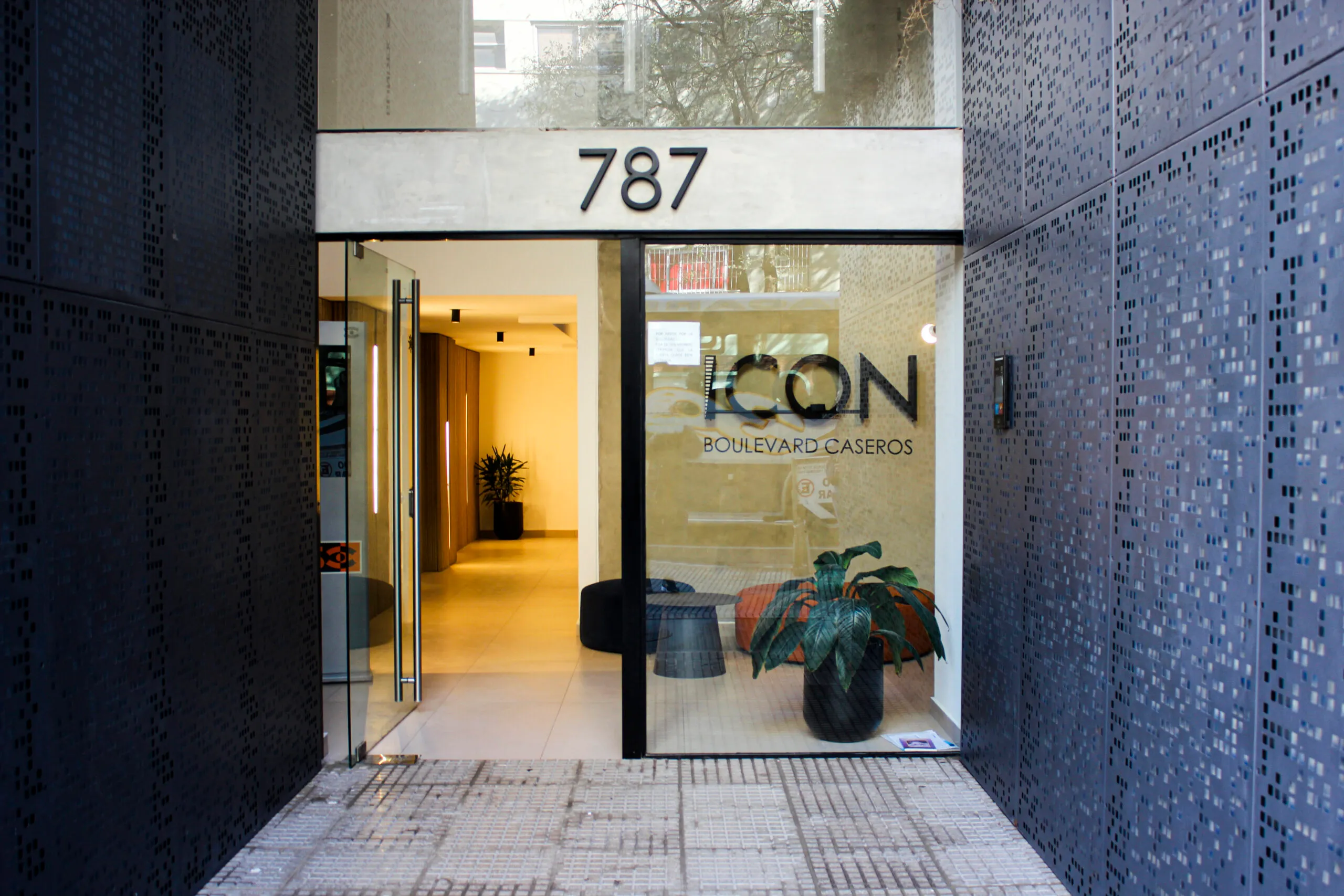 Icon Boulevard Caseros