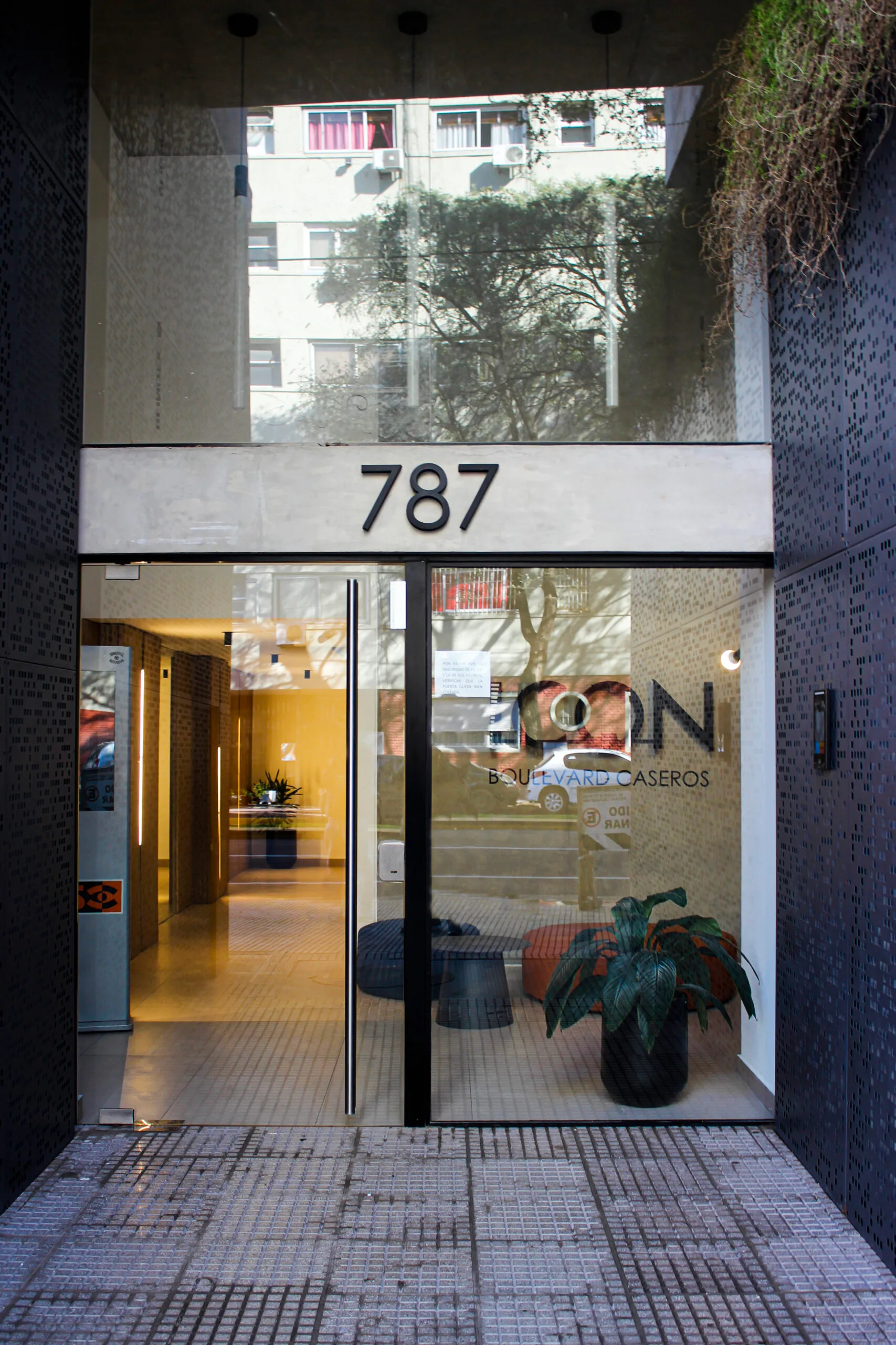 Icon Boulevard Caseros